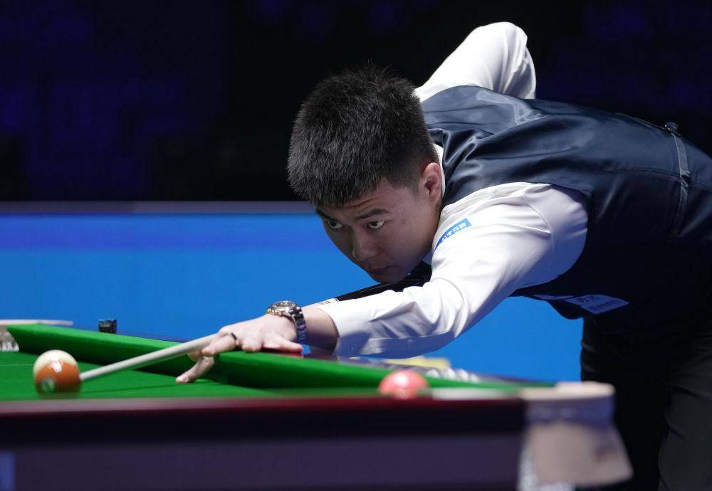 在进攻端 在进攻端